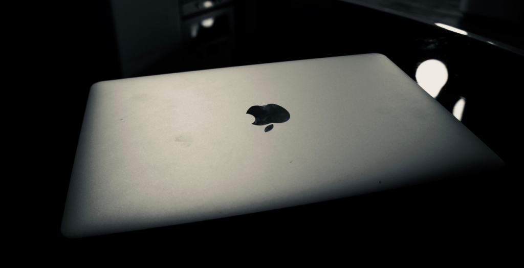 MacBook Pro M4